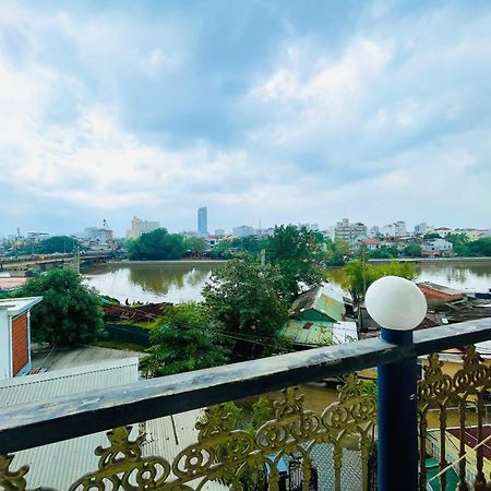 Nam Phuong Riverside Villa Хуе Екстериор снимка