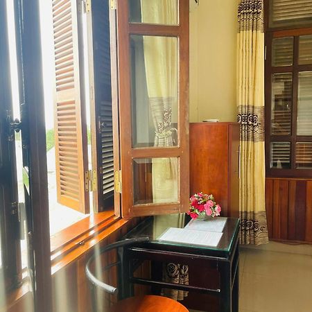 Nam Phuong Riverside Villa Хуе Екстериор снимка