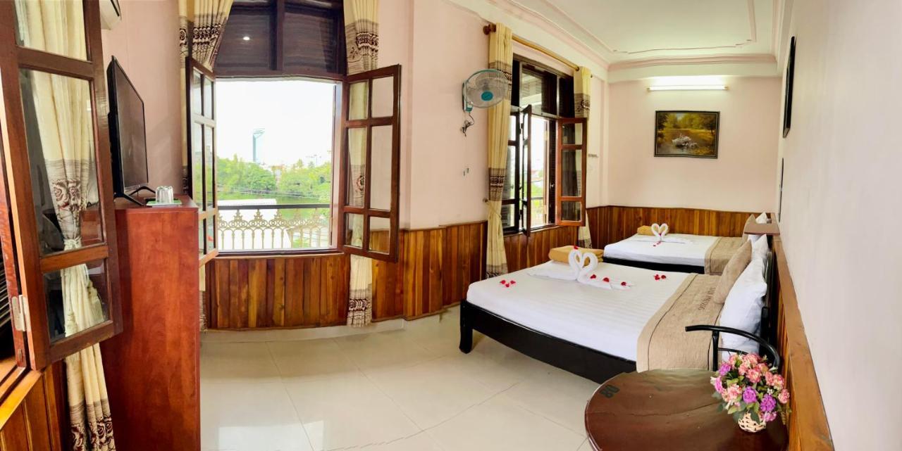 Nam Phuong Riverside Villa Хуе Екстериор снимка