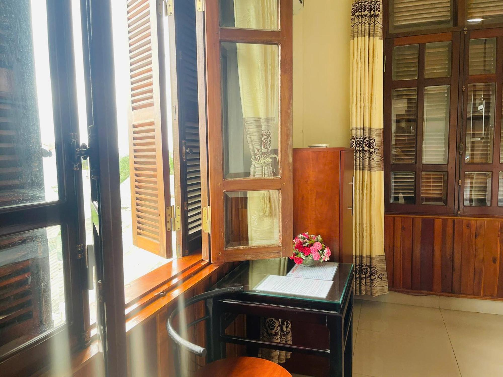Nam Phuong Riverside Villa Хуе Екстериор снимка